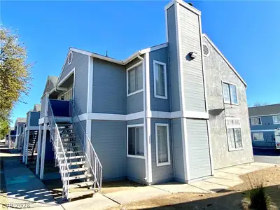 1872 Cosmic Drive, Las Vegas, NV 89115 
