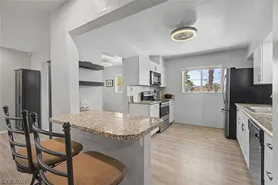 1937 Peyton Drive, Las Vegas, NV 89104 Kitchen