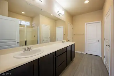 11016 Prairie Grove Road, Las Vegas, NV 89179 Primary Bathroom