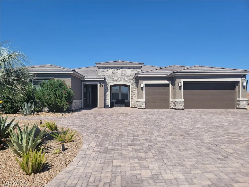 8740 South Pioneer Way