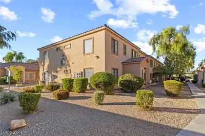 2041 Hussium Hills Street 207, Las Vegas