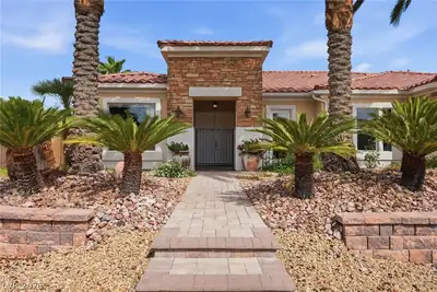 5612 Lusitano Street, Las Vegas, NV 89130 Front of Structure