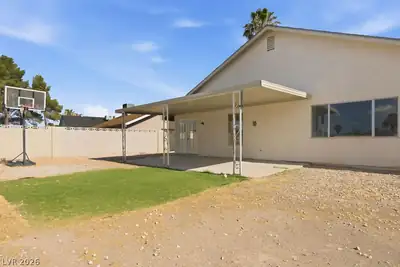 3118 Blossom Glen Drive, Henderson, NV 89014 Back of Structure