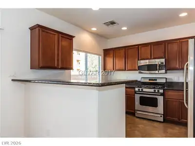 6211 Blushing Willow Street Kitchen