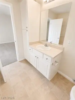 9000 Las Vegas Boulevard 2293 Bathroom