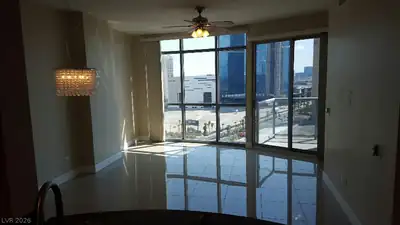 200 West Sahara Avenue 2004 Living Room