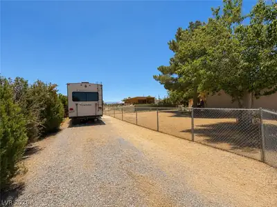 1611 West Blosser Ranch Road Yard