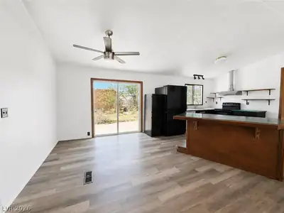 1611 West Blosser Ranch Road Kitchen