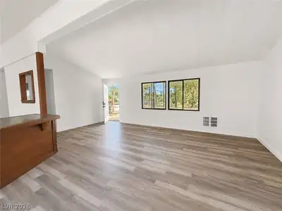 1611 West Blosser Ranch Road Great Room