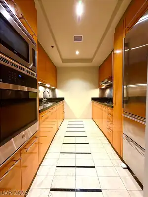 2700 Las Vegas Boulevard 2607 Kitchen