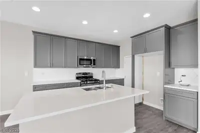 10513 Tranquil Cove Court Las Vegas, NV 89179