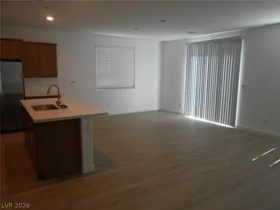 1025 Copper Robin Street, Henderson, NV 89011 Living Room