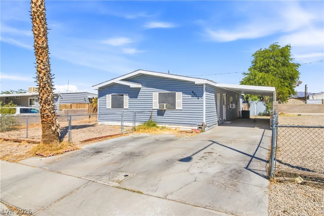 6016 Great Smoky Avenue, Las Vegas, NV 89156