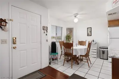 7604 Cromberg 201, Las Vegas, NV 89145 Dining Area