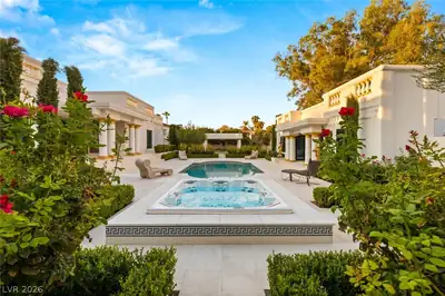 5950 Winding Canyon Drive Las Vegas, NV 89120