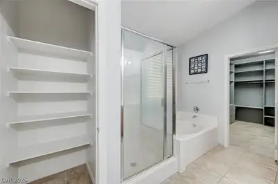 7129 Weavers Place, North Las Vegas, NV 89084 Primary Bathroom