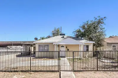 2410 Poplar Avenue Las Vegas, NV 89101