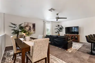 5109 STEEP CLIFFS Avenue, Las Vegas, NV 89115 Great Room