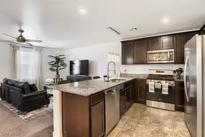 5109 STEEP CLIFFS Avenue, Las Vegas, NV 89115 Kitchen