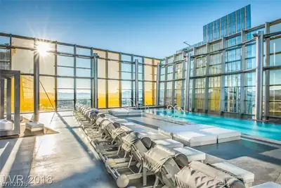 3726 Las Vegas Boulevard 1705 Pool