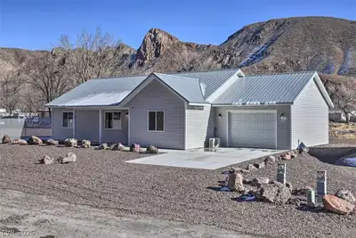 7 Love Lane, Caliente, NV 89008 Front of Structure