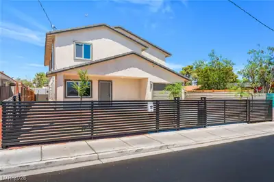 1031 Palm Street Las Vegas, NV 89104