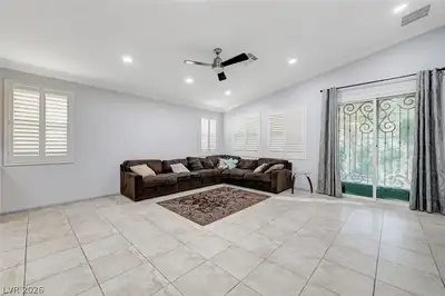 7129 Weavers Place, North Las Vegas, NV 89084 Living Room