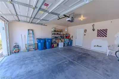 4994 Mascaro Drive Garage
