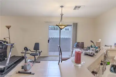 4994 Mascaro Drive Kitchen