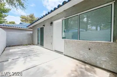 2117 Chertsey Drive C, Las Vegas, NV 89108 Patio