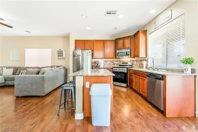 309 Sierra Breeze Avenue, North Las Vegas, NV 89031 Kitchen