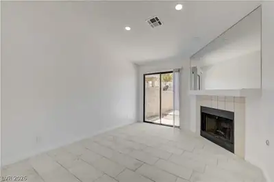 313 CROSSWIND Way Living Room