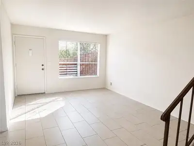 4338 Caliente Street 15 Living Room