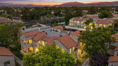 4889 South Torrey Pines Drive 201 Las Vegas, NV 89103