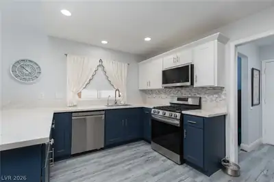 2408 Dove Valley Court, Las Vegas, NV 89134 Kitchen
