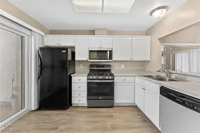2400 Dove Valley Court Kitchen