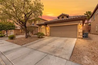 6749 Kostner Street Las Vegas, NV 89149