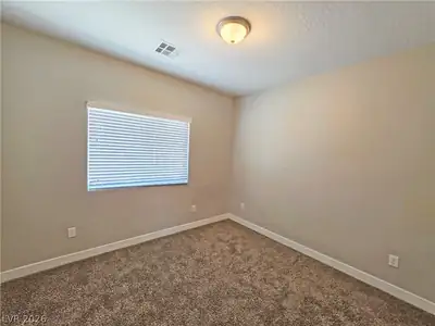 1121 Sixshooter Avenue 4 Bedroom