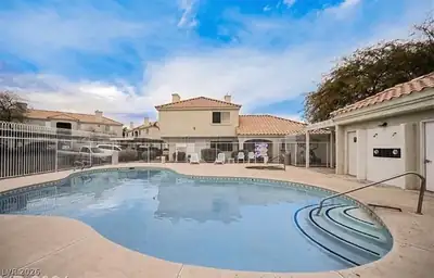 708 Anne Lane 708 Pool