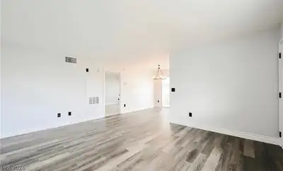 708 Anne Lane 708 Living Room
