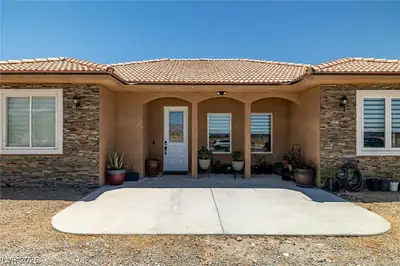 2671 East Hacienda Street 