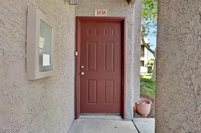 2750 South Durango Drive 1038 Entry