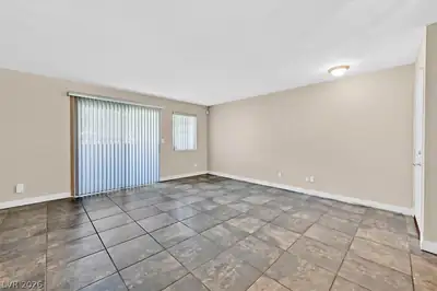 2750 South Durango Drive 1038 Living Room