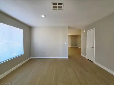 5929 Forest Creek Road Living Room