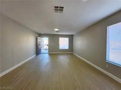 5929 Forest Creek Road Living Room