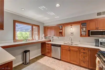 1134 Westwood Drive, Las Vegas, NV 89102 Kitchen