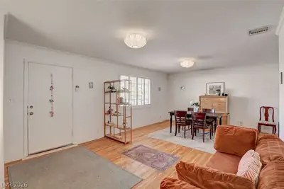 1134 Westwood Drive, Las Vegas, NV 89102 Living Room