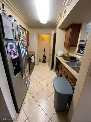 1150 North Buffalo Drive 2062 Kitchen