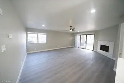 5022 South Rainbow Boulevard 105 