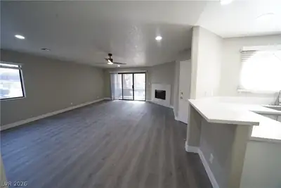 5022 South Rainbow Boulevard 105 